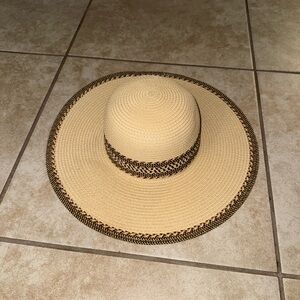 Stylish Vintage OG Tan Beige Straw Sun Hat